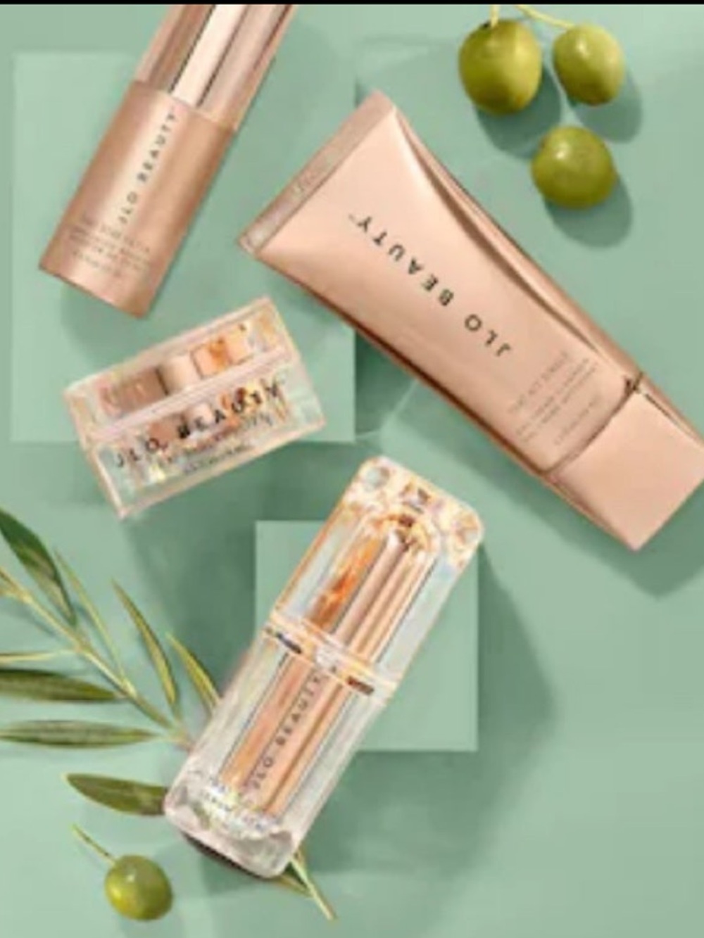 New That JLO Glow 4- Piece Set